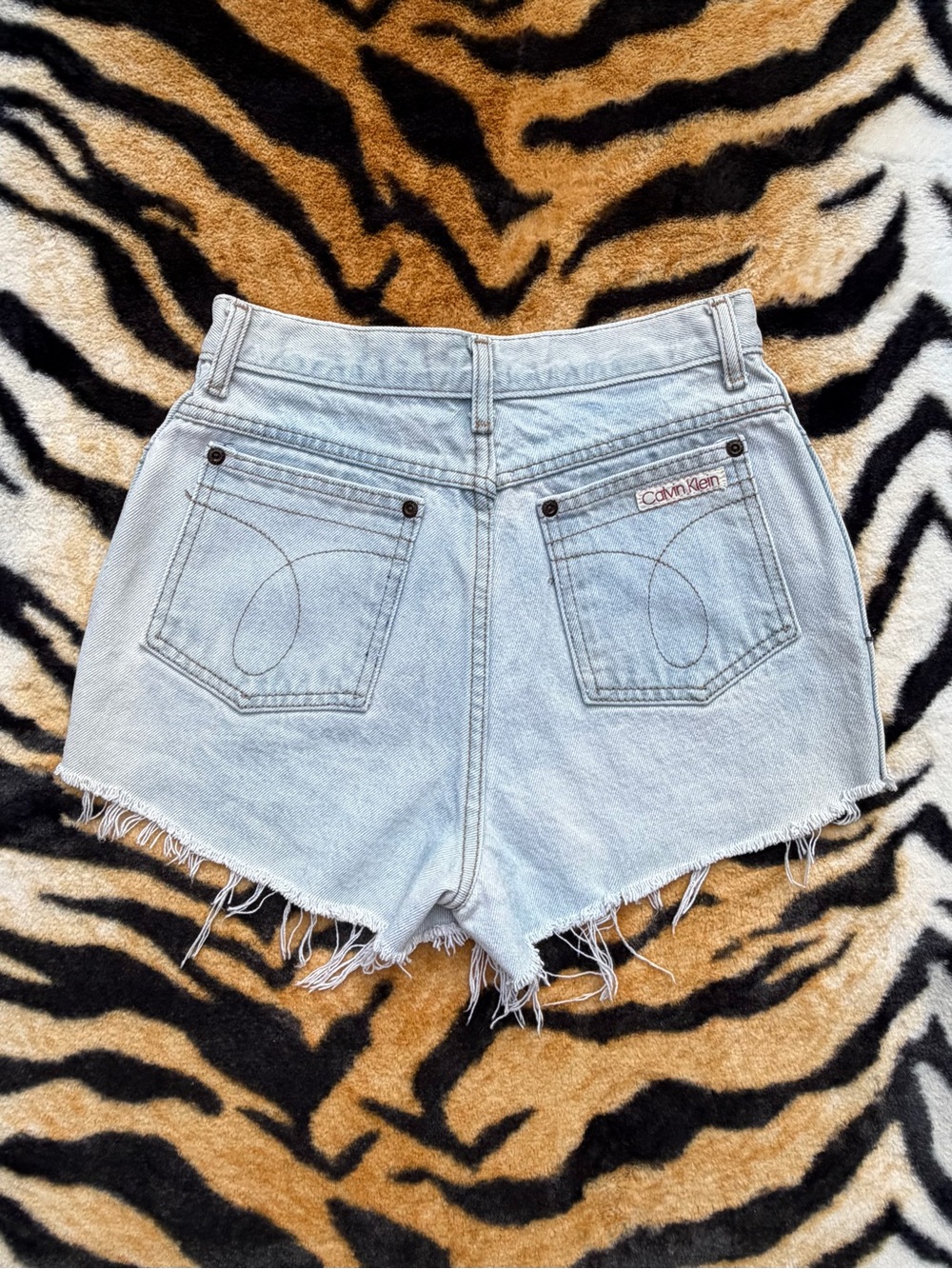 Vintage 90’s Calvin Klein High Waisted Light-wash Denim Cutoff Jean Shorts - Picture 2 of 7